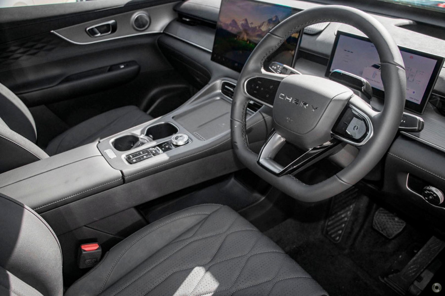 2026 Chery Tiggo 8 T31 Super Hybrid Ultimate SUV Image 6