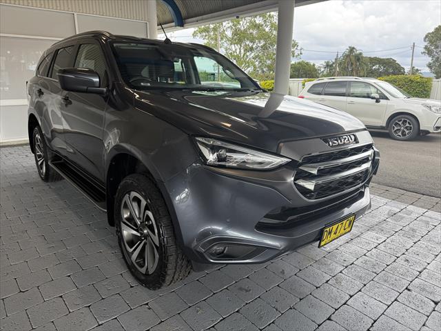 2022 Isuzu MU-X RJ LS-T SUV Image 3