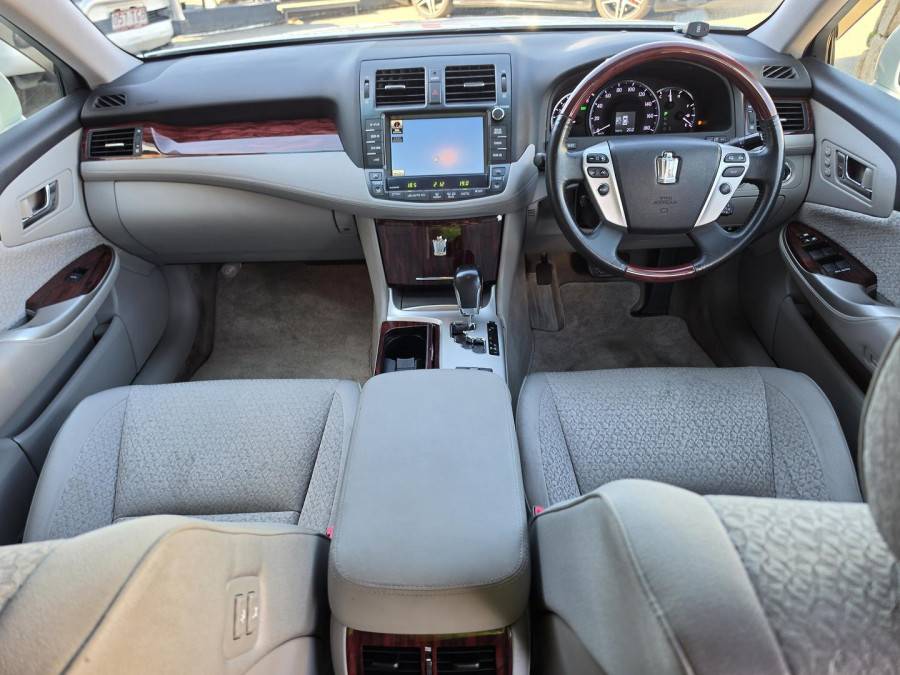 2012 Toyota Crown GRS202 Royal Saloon G Sedan Image 23