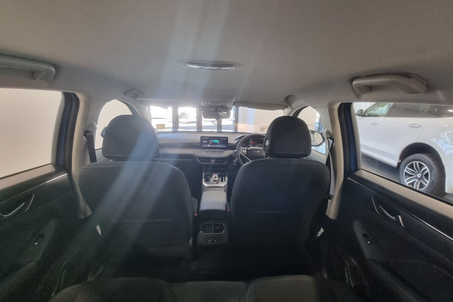 2025 GWM Haval Jolion FACELIFT LUXURY SUV Image 8