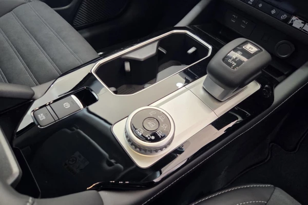 2025 Mitsubishi Outlander ZM LS SUV Image 15
