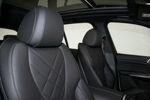 2025 BMW X5 G05 LCI xDrive30d M Sport SUV image 9
