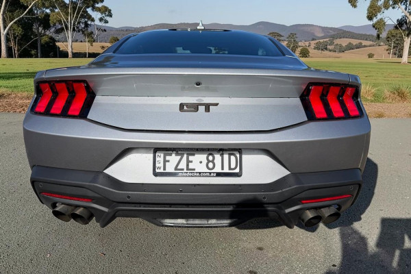 2025 Ford Mustang FO GT Hatch Image 5
