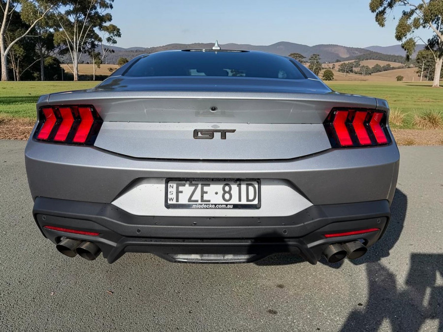 2025 Ford Mustang FO GT Hatch Image 5