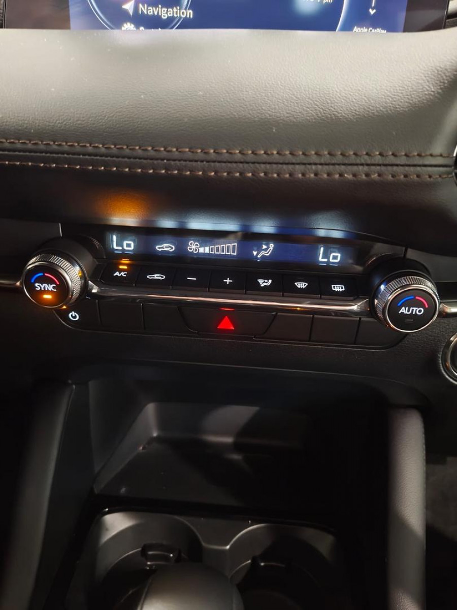 2025 Mazda 3 BP Series G20 Touring Hatch Image 21