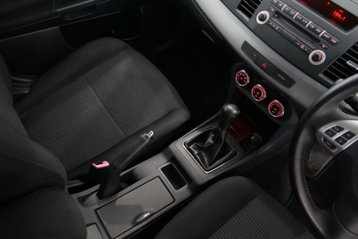 2010 Mitsubishi Lancer CJ MY10 VR Hatchback Image 7