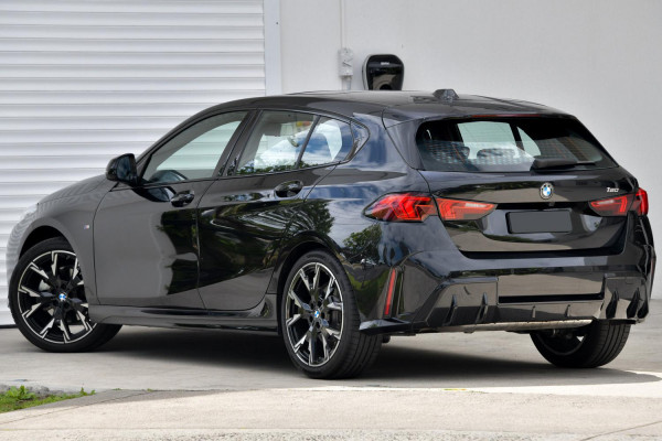 2026 BMW 1 Series F70 120 M Sport Hatch image 2