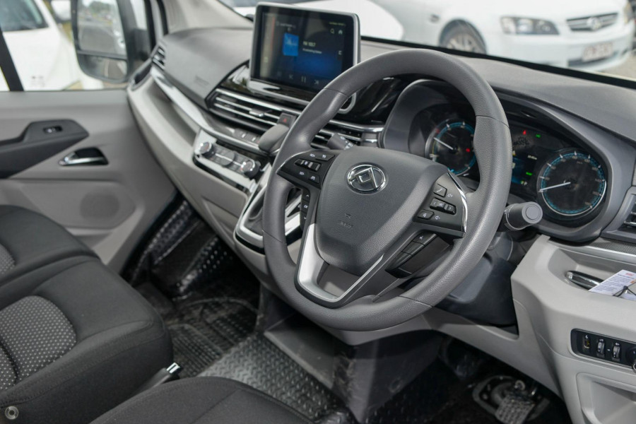 2023 LDV eDeliver 9  LWB Van Van Image 6