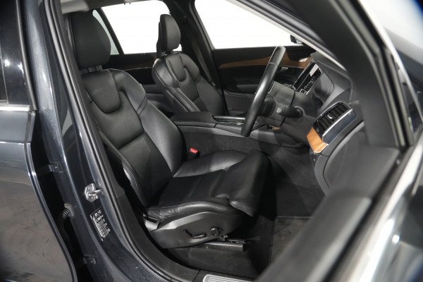 2021 Volvo XC90 L Series T6 Inscription SUV image 29