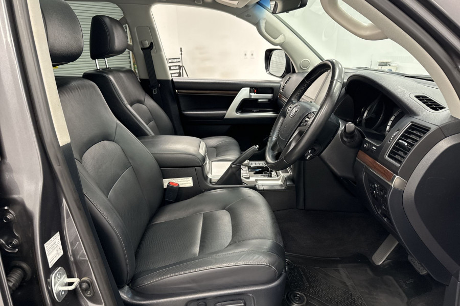 2020 Toyota LandCruiser VX Wagon Image 20