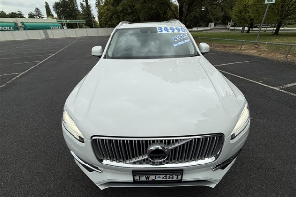 2017 Volvo XC90 L Series D5 Inscription SUV Image 8