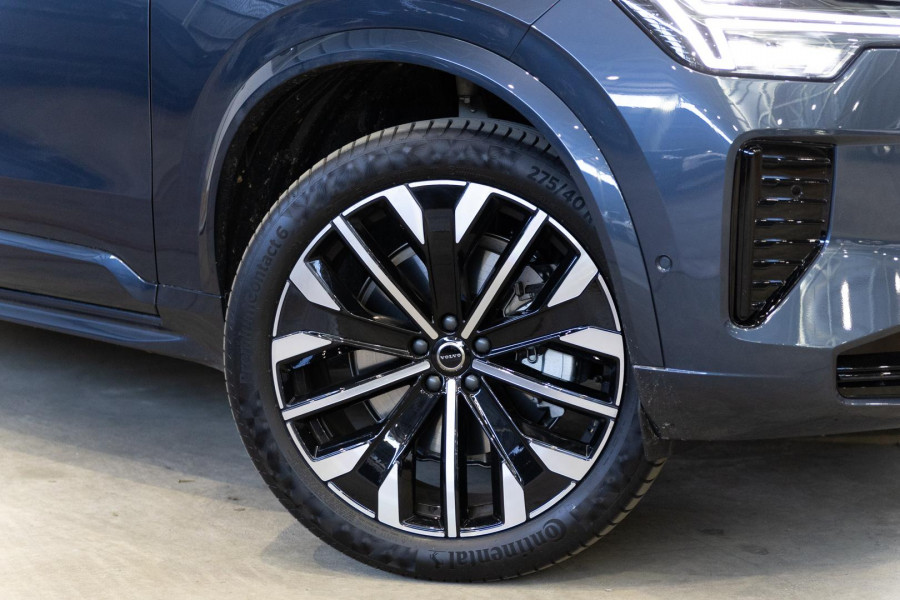 2026 Volvo XC90 L Series Ultra B5 Dark SUV Image 13