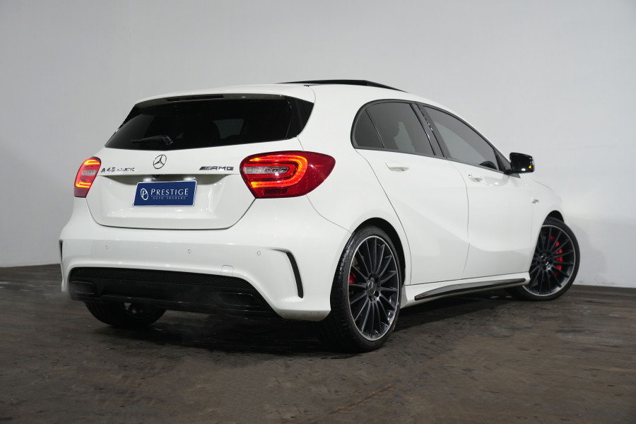 2015 Mercedes-Benz A-Class A45 AMG Hatch Image 7