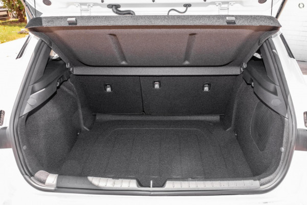 2026 Kia K4 CL4m GT-Line Hatch Image 10