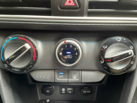 2020 Hyundai KONA OS.3 Active SUV image 19