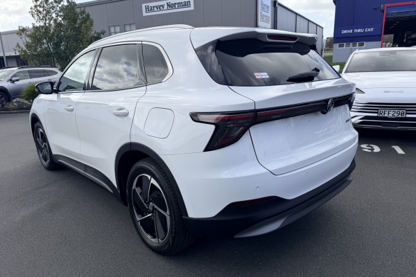 2026 MG MGS5 EV Essence 49 SUV Image 4