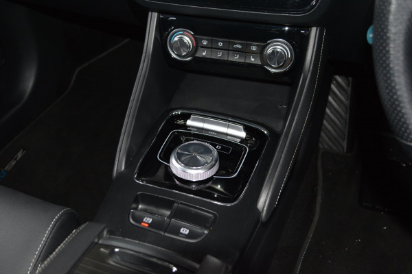 2021 MG ZS Essence SUV Image 17