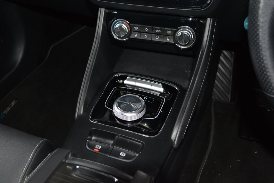 2021 MG ZS Essence SUV Image 17