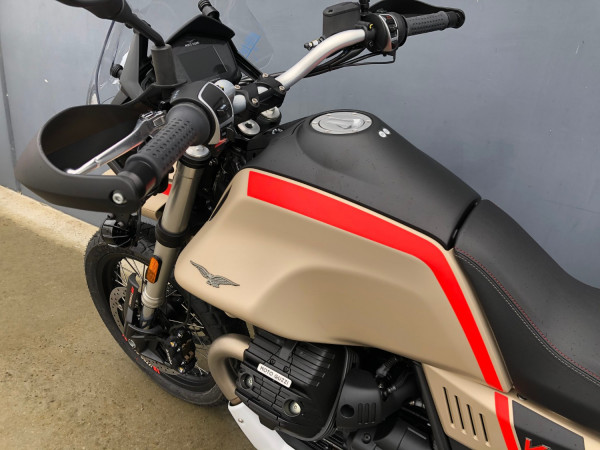 2020 Moto Guzzi V85TT Travel Motorcycle