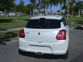 2018 Suzuki Swift AZ Navigator Hatchback