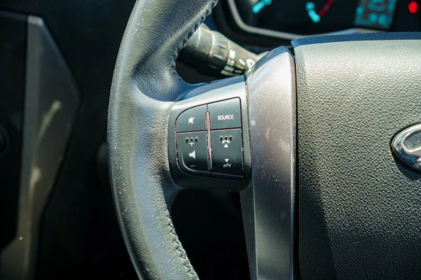 2022 MY23 Mahindra Pik-Up  S11 Ute Image 10
