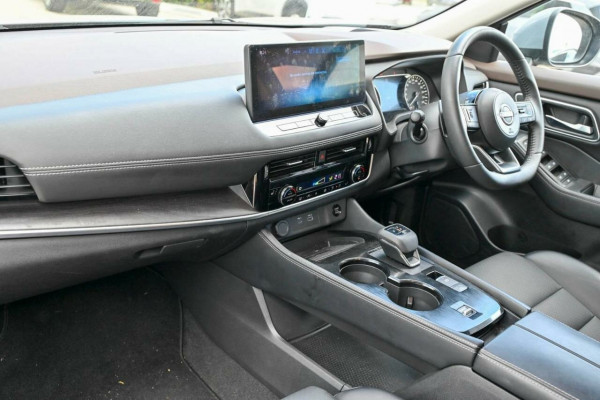 2025 Nissan X-Trail T33 ST-L SUV Image 15