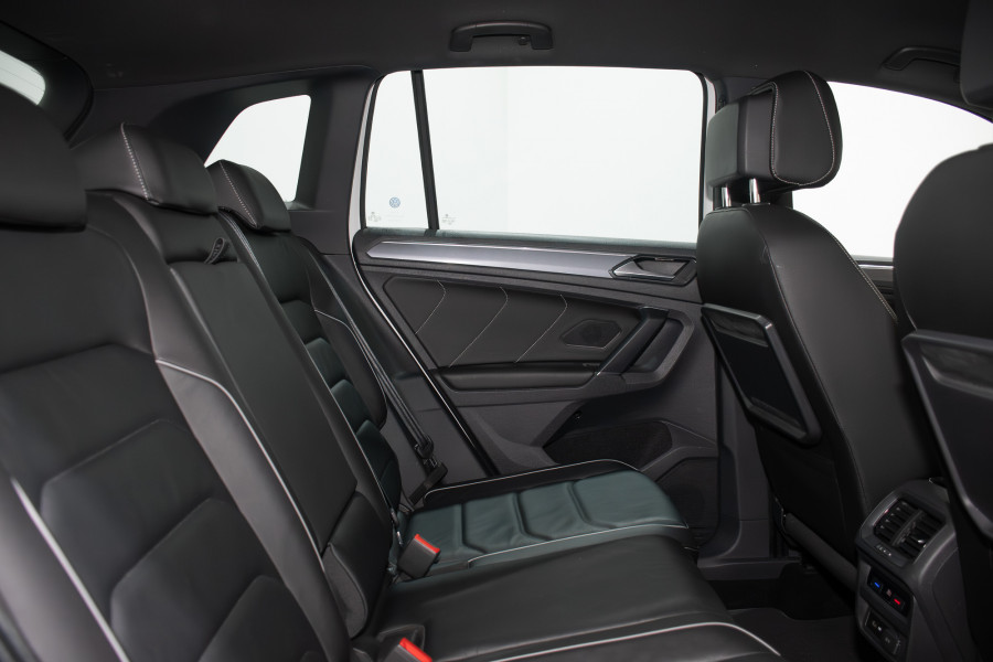 2018 Volkswagen Tiguan 5N R-Line SUV Image 4