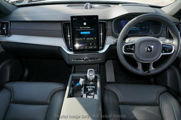 2026 Volvo XC90 L Series Black Edition SUV Image 6