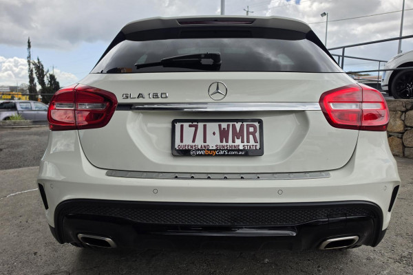 2016 Mercedes-Benz GLA-Class X156 GLA180 SUV Image 10