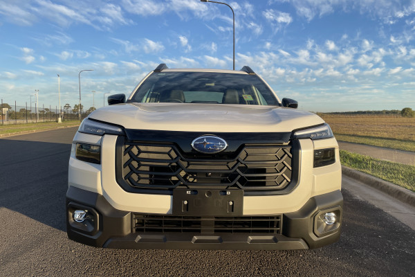 2026 Subaru Outback  7GEN AWD Premium Special Edition SUV Image 3