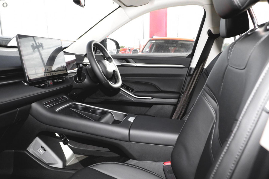 2025 GWM Haval H6 B01 Lux PHEV SUV Image 7
