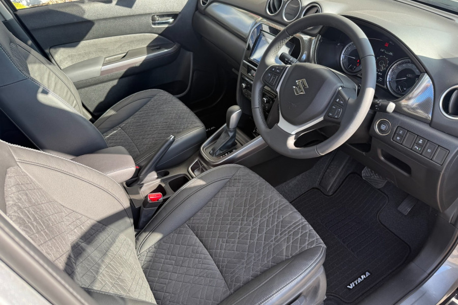 2023 Suzuki Vitara Turbo Wagon Image 10
