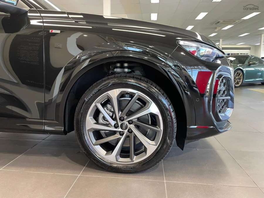 2025 MY26 Audi Q7 4M TDI 170kW SUV Image 8