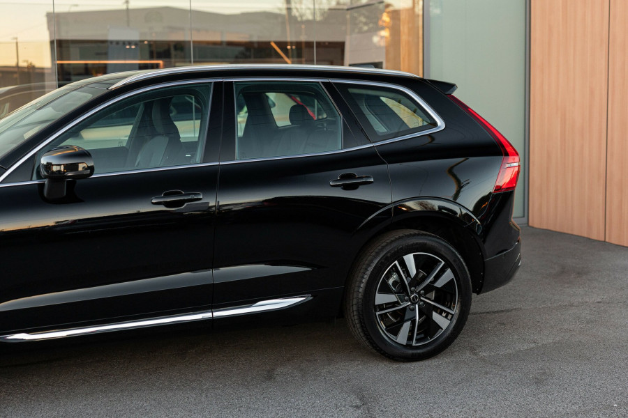 2025 MY26 Volvo XC60 UZ Plus B5 Bright SUV Image 17