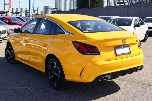 2026 MY25 MG MG5 AP32 Essence Sedan Image 2
