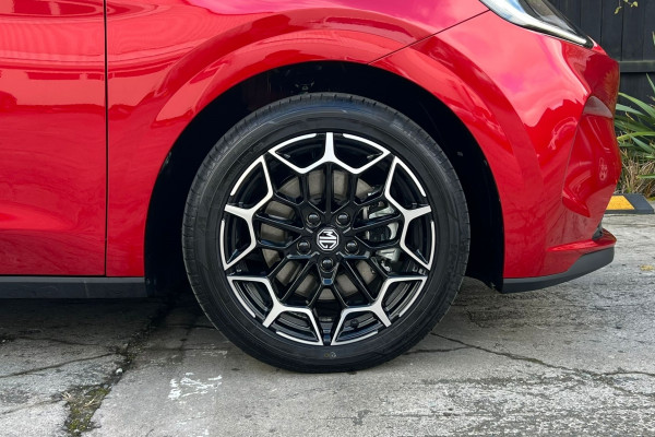 2026 MG MG4 EV Urban AH4E Essence 54 Hatch Image 19