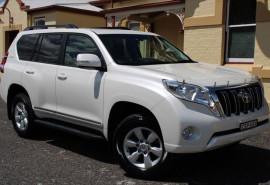 Toyota Landcruiser Prado Altitude KDJ150R 