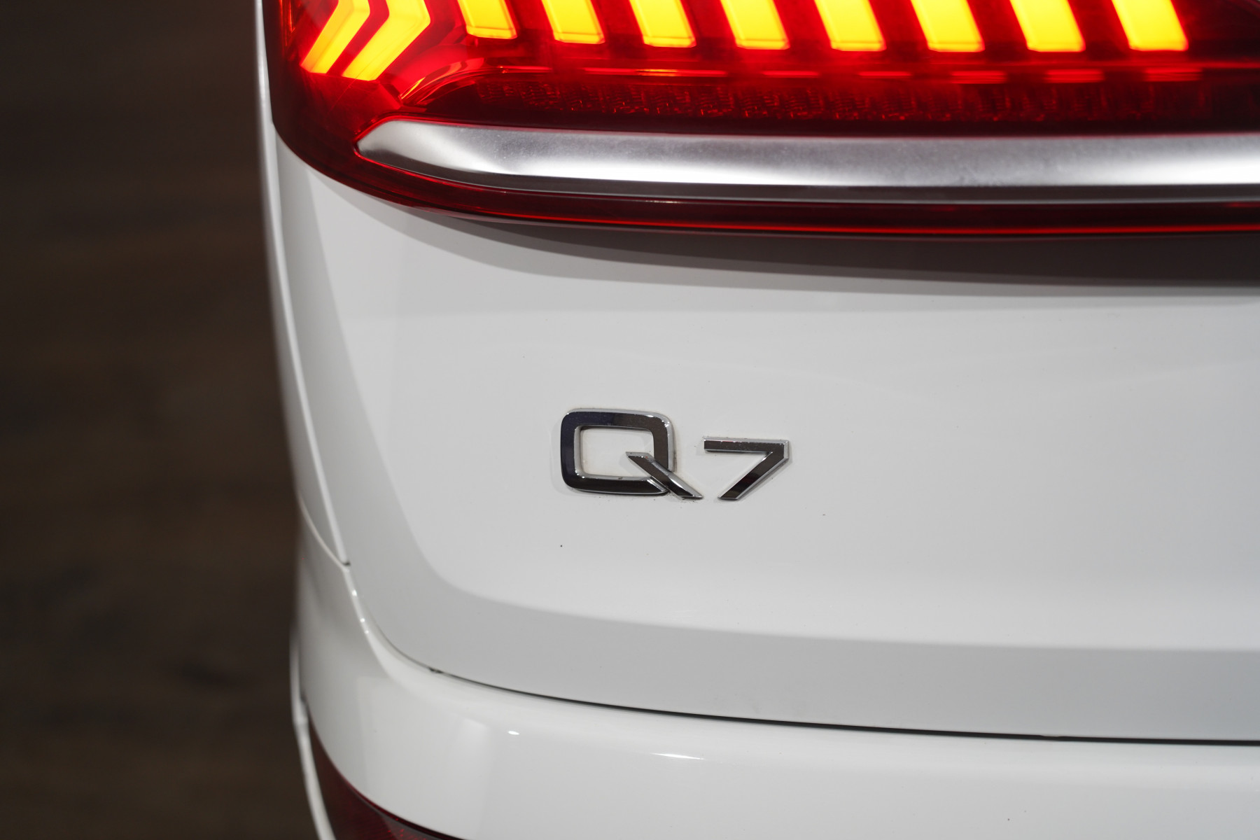 2020 Audi Q7 45 Tdi Quattro SUV Image 9