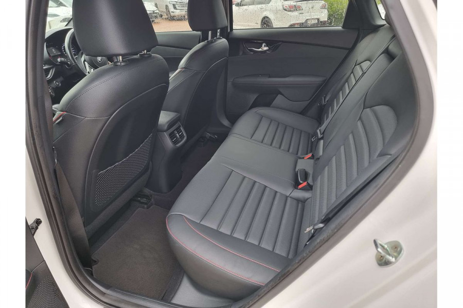 2019 Kia Cerato BD GT Sedan Image 12