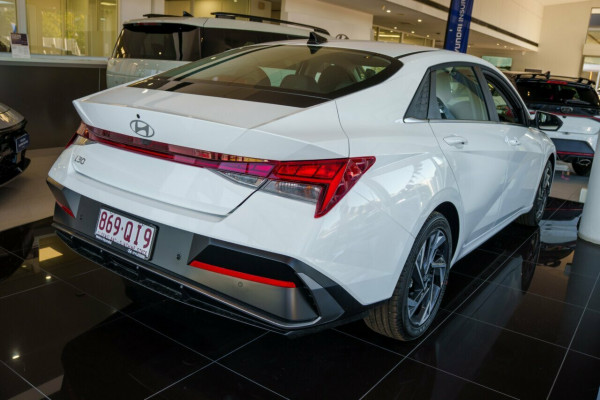 2026 Hyundai i30 CN7.V4 Elite Sedan Image 2