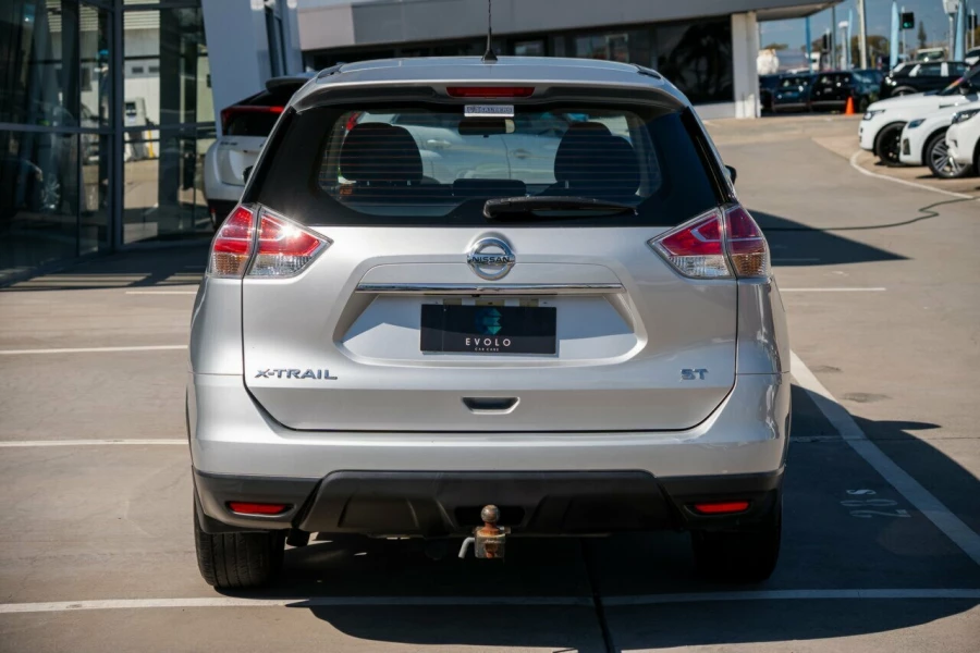 2015 Nissan X-Trail T32 ST Wagon Image 3