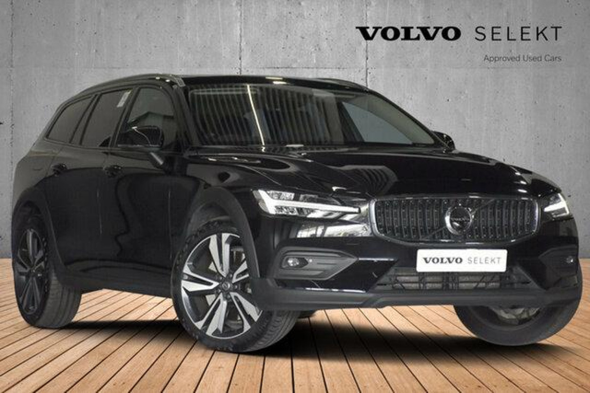 Used 2022 Volvo V60 Cross Country B5 583644 Geelong, VIC