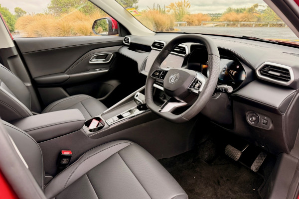 2026 MG ZS ZS32 Essence SUV Image 8