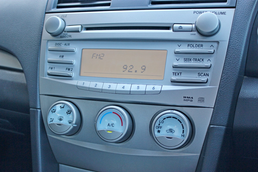 2011 MY10 Toyota Aurion GSV40R  AT-X Sedan Image 12