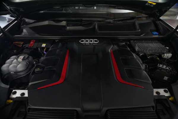 2021 Audi SQ8 F1 TDI SUV Image 35