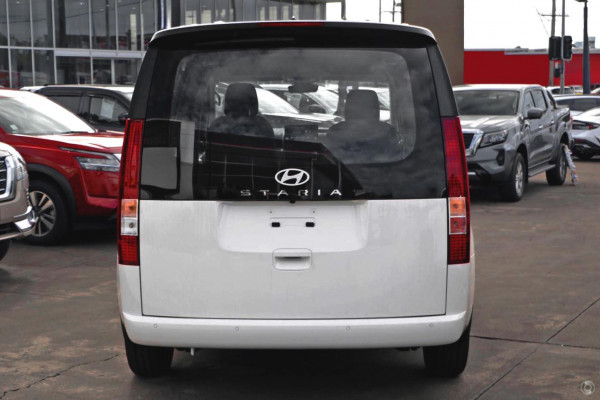2026 Hyundai Staria Load US4.V3  Van Image 3