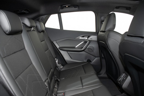 2025 BMW iX2 U10 xDrive30 M Sport SUV image 10