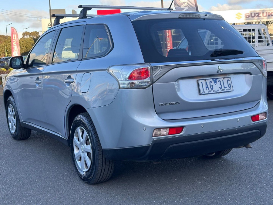 2012 MY13 Mitsubishi Outlander ZJ ES SUV Image 5