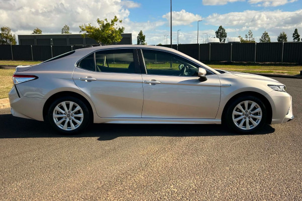 2019 Toyota Camry AXVH71R Ascent Sport Hybrid Sedan Image 2