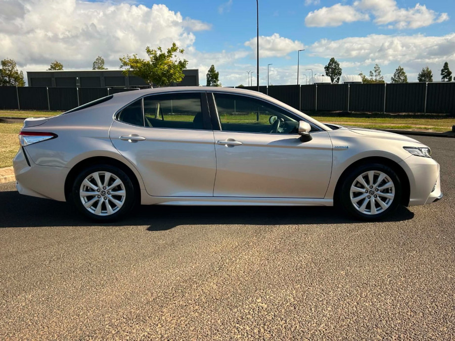 2019 Toyota Camry AXVH71R Ascent Sport Hybrid Sedan Image 2